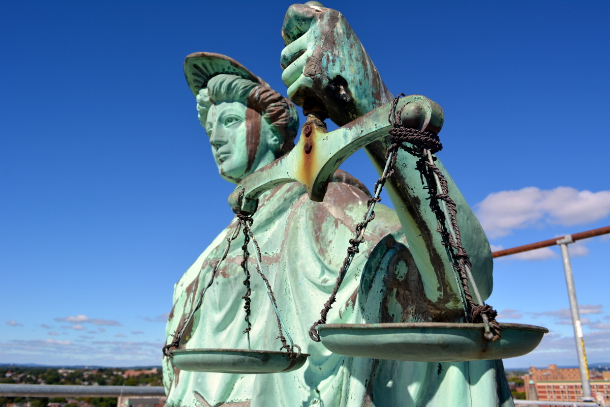 Statue that sits atop the Old Courthouse Dome